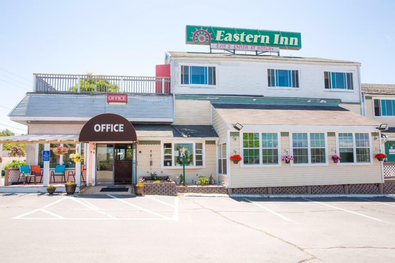 Eastern Inn Борн Екстер'єр фото